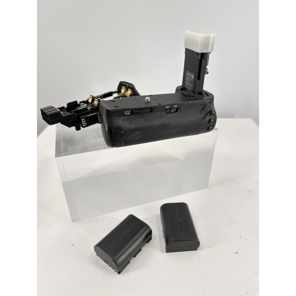 Battery Grip For Canon EOS 6D Model: XTCG6D Battery Combo (B-2)